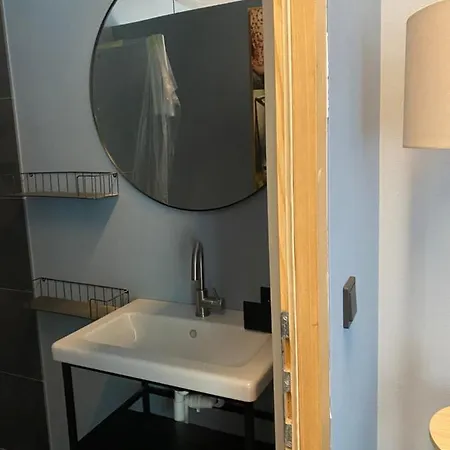 호스텔 Sleep & Go -meran Easy Staying