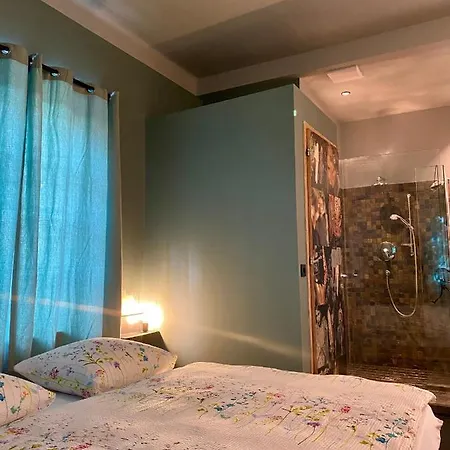 호스텔 Sleep & Go -meran Easy Staying *