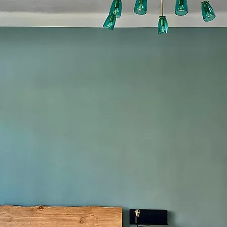 Sleep & Go -meran Easy Staying 호스텔 메라노