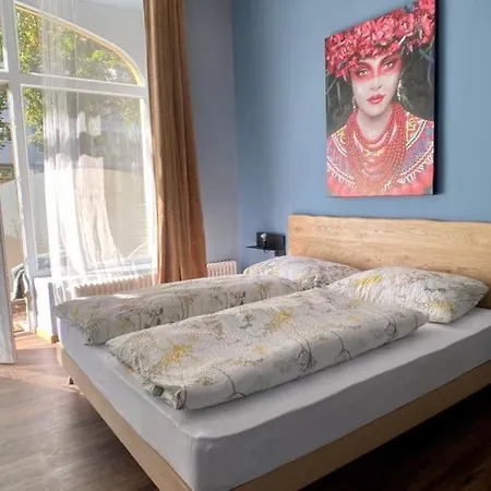 Sleep & Go -meran Easy Staying Хостел