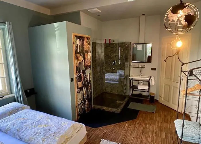 Sleep & Go -meran Easy Staying Hostel Meran