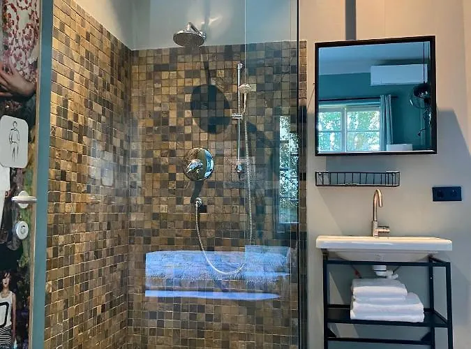 Sleep & Go -meran Easy Staying Hostel Meran